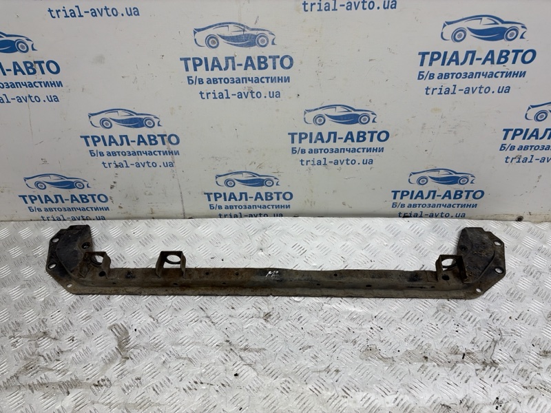 Запчасть планка радиатора нижняя Nissan X-Trail 2014-2021 T32 1.6 diesel R9M 625304CB0A Б/У Планка радиатора нижняя Nissan X-Trail 2014-2021 T32 1.6 diesel R9M 625304CB0A Б/У