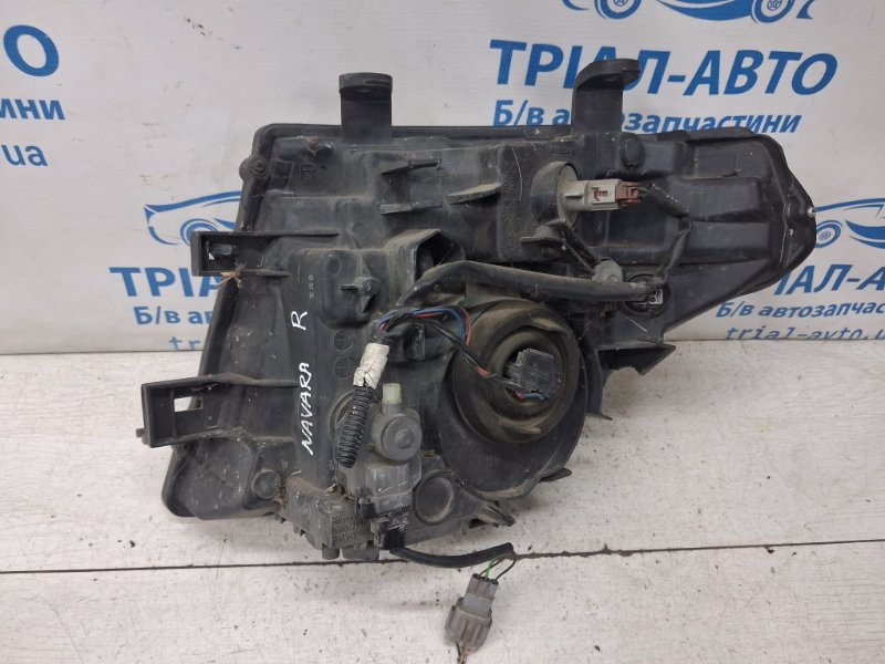 Фара правая Navara 2004-2015 D40 2.5 Diesel YD25DDTI Фара правая Navara 2004-2015 D40 2.5 Diesel YD25DDTI