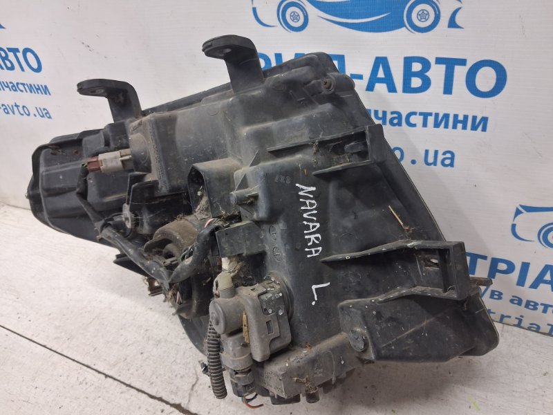 Фара левая Navara 2004-2015 D40 2.5 Diesel YD25DDTI Фара левая Navara 2004-2015 D40 2.5 Diesel YD25DDTI
