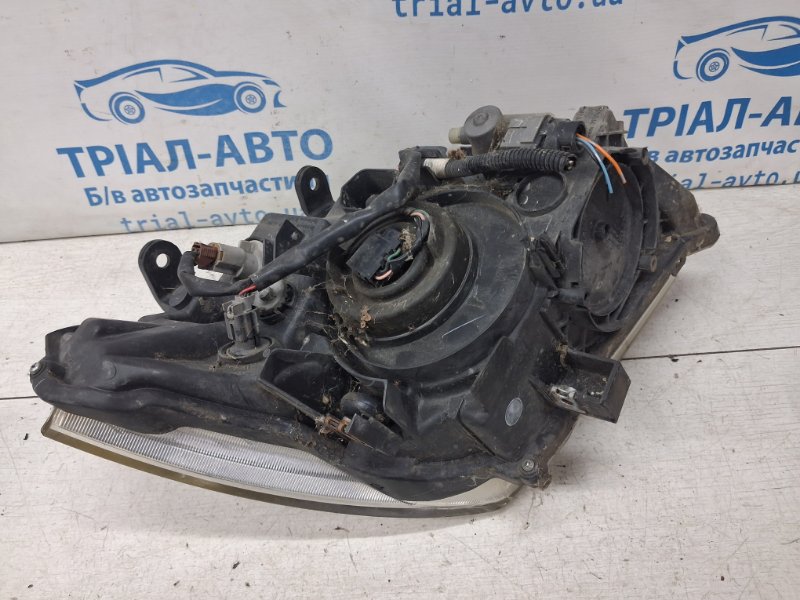 Фара левая Navara 2004-2015 D40 2.5 Diesel YD25DDTI Фара левая Navara 2004-2015 D40 2.5 Diesel YD25DDTI