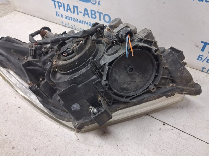 Фара левая Navara 2004-2015 D40 2.5 Diesel YD25DDTI Фара левая Navara 2004-2015 D40 2.5 Diesel YD25DDTI