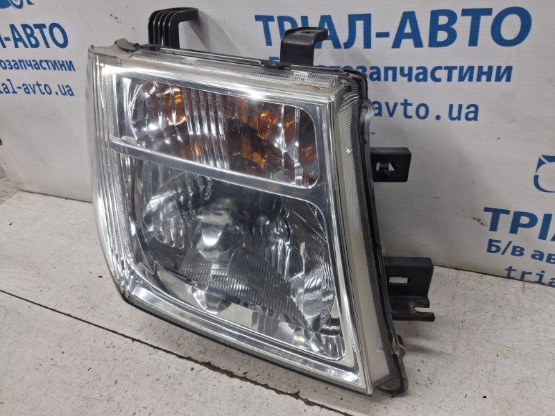 Фара правая Ксенон Pathfinder 2004-2014 R51 2.5 Diesel YD25DDTI Фара правая Ксенон Pathfinder 2004-2014 R51 2.5 Diesel YD25DDTI