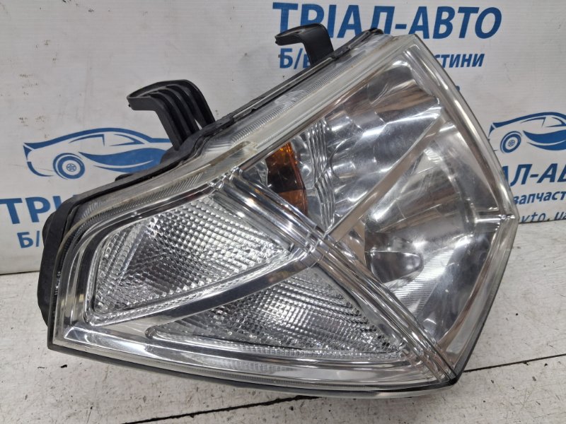 Фара правая Ксенон Nissan Pathfinder R51 2.5 Diesel YD25DDTI Фара правая Ксенон Nissan Pathfinder R51 2.5 Diesel YD25DDTI