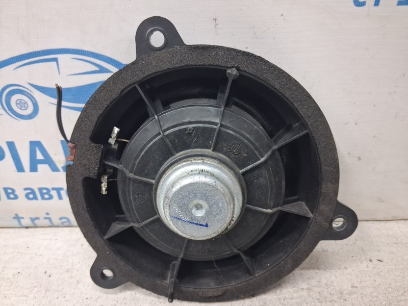 Динамик двери Qashqai 2006-2013 J10 1.6 diesel R9M Динамик двери Qashqai 2006-2013 J10 1.6 diesel R9M