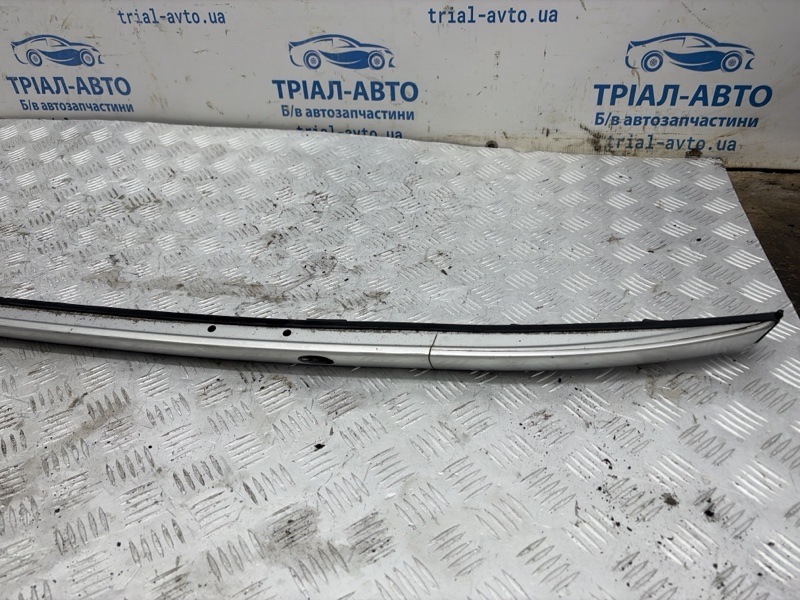 Рейлинг на крышу правый Tucson 2015-2021 TL 1.7 diesel D4FD Рейлинг на крышу правый Tucson 2015-2021 TL 1.7 diesel D4FD