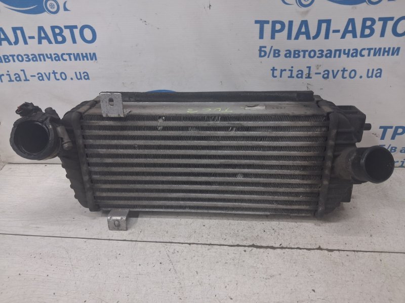 Запчасть радиатор интеркуллера Hyundai Tucson 2015-2021 TL 1.7 diesel D4FD 282712A440 Б/У Радиатор интеркуллера Hyundai Tucson 2015-2021 TL 1.7 diesel D4FD 282712A440 Б/У