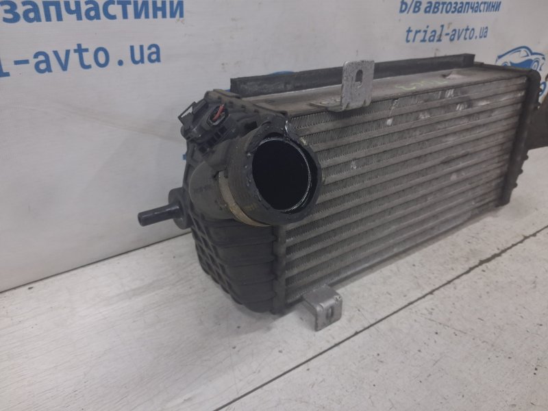 Радиатор интеркуллера Hyundai Tucson TL 1.7 diesel D4FD Радиатор интеркуллера Hyundai Tucson TL 1.7 diesel D4FD