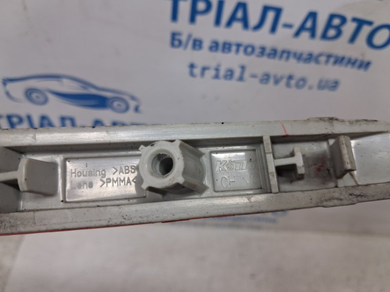 Катафот правый задний Nissan Leaf ZE1 Электро 230V 10A Катафот правый задний Nissan Leaf ZE1 Электро 230V 10A