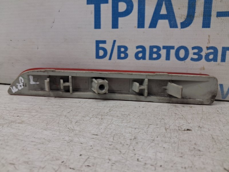 Катафот левый задний Nissan Leaf ZE1 Электро 230V 10A Катафот левый задний Nissan Leaf ZE1 Электро 230V 10A