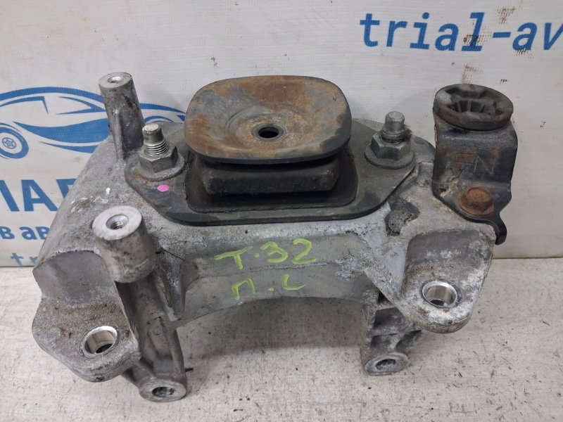 Запчасть подушка двс левая Nissan X-Trail 2014-2021 T32 1.6 diesel R9M 112204BB0A Б/У Подушка ДВС левая Nissan X-Trail 2014-2021 T32 1.6 diesel R9M 112204BB0A Б/У