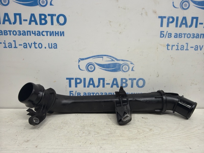 Запчасть патрубок турбины Nissan X-Trail 2014-2021 T32 1.6 diesel R9M 144674EB0B Б/У Патрубок турбины Nissan X-Trail 2014-2021 T32 1.6 diesel R9M 144674EB0B Б/У