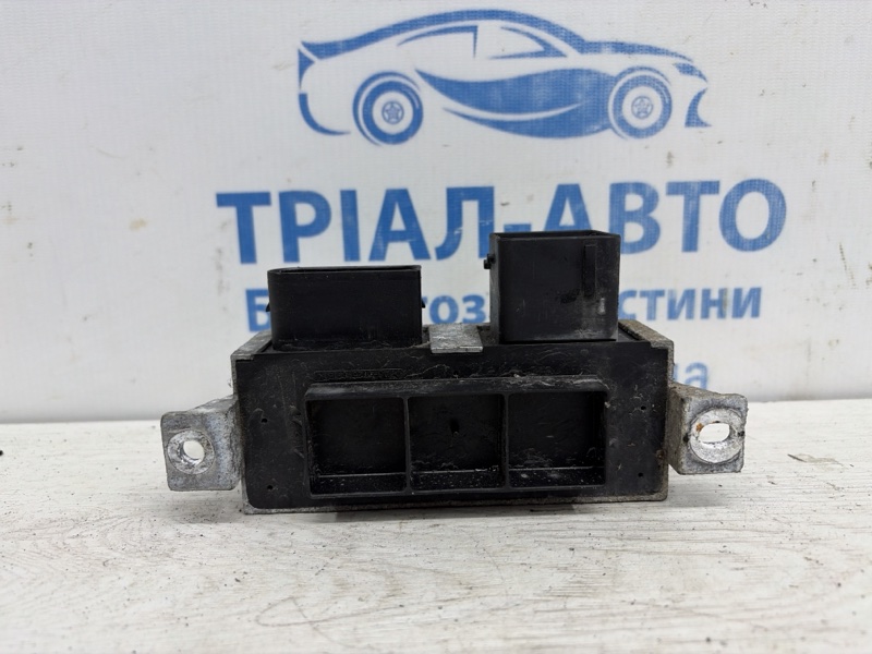 Реле накала свечей X-Trail 2014-2021 T32 1.6 diesel R9M