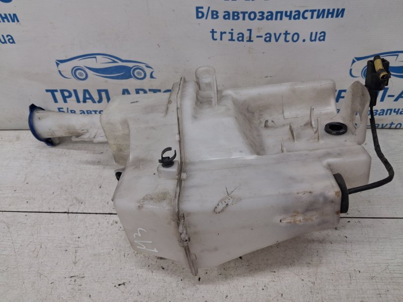 Бачок омывателя Tucson 2015-2021 TL 1.7 diesel D4FD Бачок омывателя Tucson 2015-2021 TL 1.7 diesel D4FD