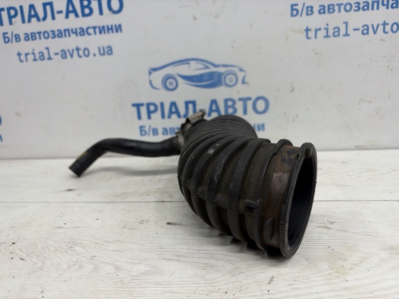 Патрубок воздушного фильтра Tucson 2015-2021 TL 1.7 diesel D4FD Патрубок воздушного фильтра Tucson 2015-2021 TL 1.7 diesel D4FD