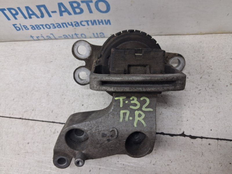 Запчасть подушка двс правая Nissan X-Trail 2014-2021 T32 1.6 diesel R9M 112104BE0A Б/У Подушка ДВС правая Nissan X-Trail 2014-2021 T32 1.6 diesel R9M 112104BE0A Б/У