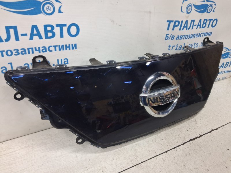 Решетка радиатора Nissan Leaf ZE1 Электро 230V 10A Решетка радиатора Nissan Leaf ZE1 Электро 230V 10A
