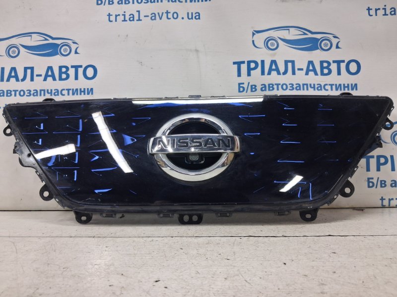 Решетка радиатора Leaf 2017- ZE1 Электро 230V 10A Решетка радиатора Leaf 2017- ZE1 Электро 230V 10A