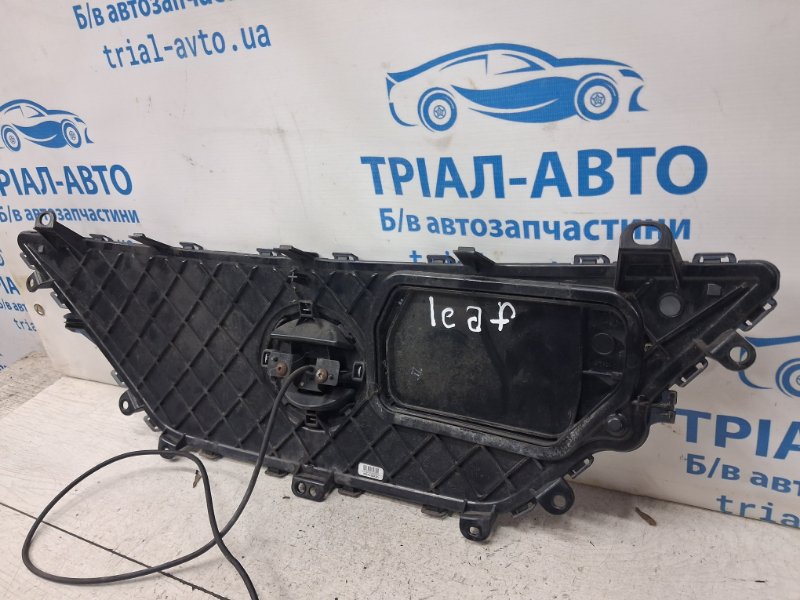 Решетка радиатора Leaf 2017- ZE1 Электро 230V 10A Решетка радиатора Leaf 2017- ZE1 Электро 230V 10A