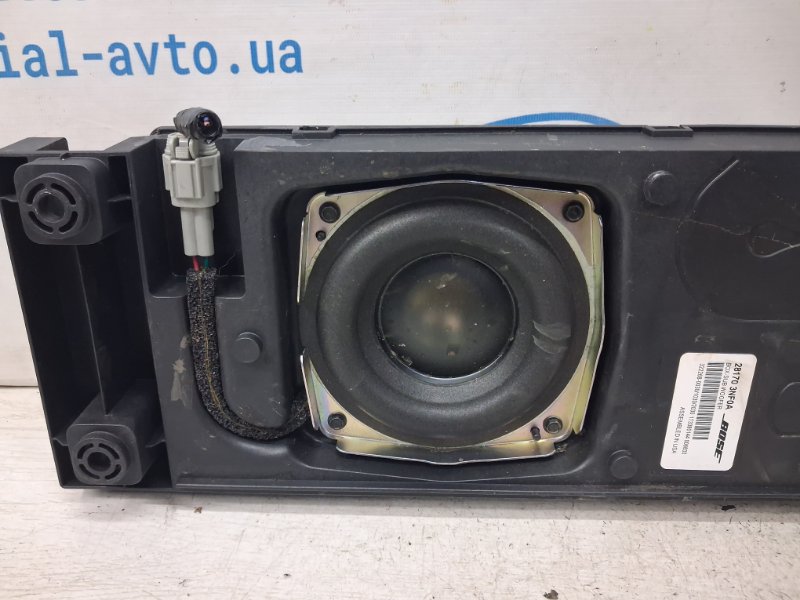 Сабвуфер Leaf 2017- ZE1 Электро 230V 10A Сабвуфер Leaf 2017- ZE1 Электро 230V 10A