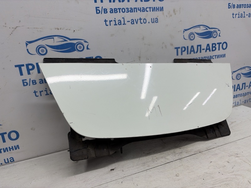 Лючок бака Nissan Leaf ZE1 Электро 230V 10A Лючок бака Nissan Leaf ZE1 Электро 230V 10A