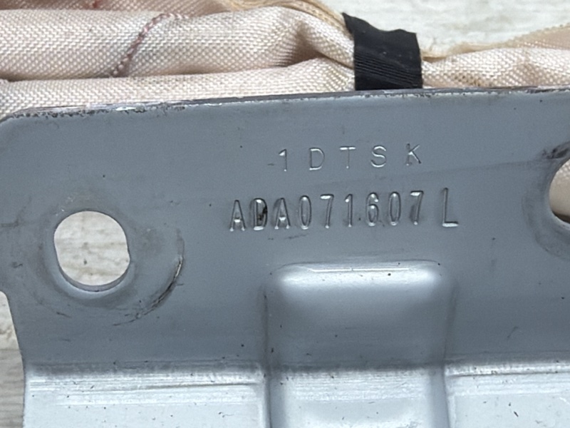 Airbag потолка(шторка) левый CX 5 2011-2017 KE 2.2 diesel Airbag потолка(шторка) левый CX 5 2011-2017 KE 2.2 diesel