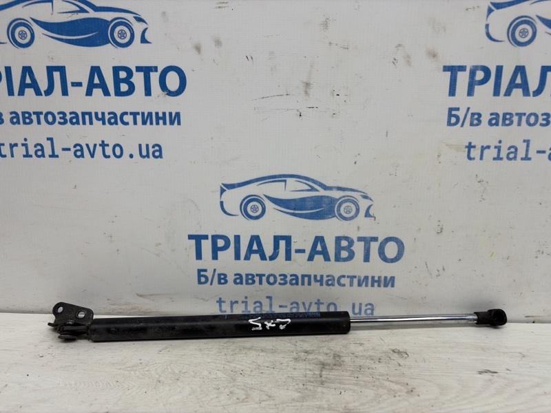 Запчасть амортизатор крышки багажника Mazda CX 5 2011-2017 KE 2.2 diesel KD7763620 Б/У Амортизатор крышки багажника Mazda CX 5 2011-2017 KE 2.2 diesel KD7763620 Б/У