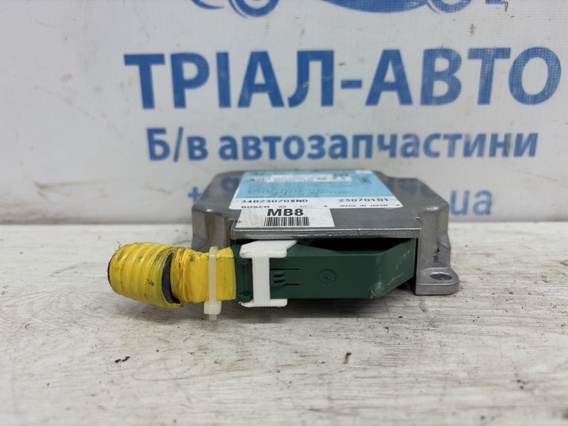 Блок управления AIRBAG Tucson 2004-2009 JM 2.0 diesel D4EA Блок управления AIRBAG Tucson 2004-2009 JM 2.0 diesel D4EA