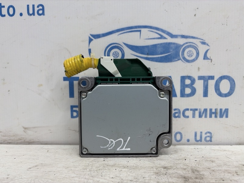 Блок управления AIRBAG Hyundai Tucson JM 2.0 diesel D4EA Блок управления AIRBAG Hyundai Tucson JM 2.0 diesel D4EA