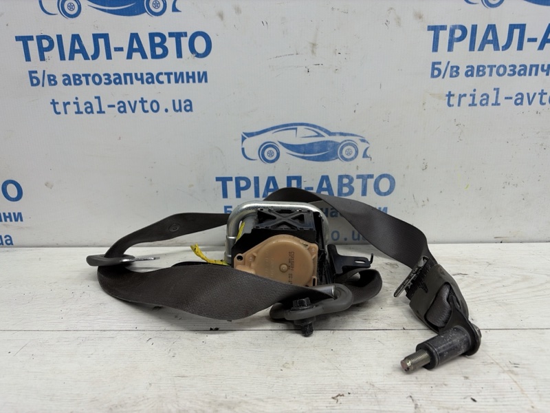 Запчасть ремень безопасности передний правый Hyundai Tucson 2004-2009 JM 2.0 diesel D4EA Б/У Ремень безопасности передний правый Hyundai Tucson 2004-2009 JM 2.0 diesel D4EA Б/У