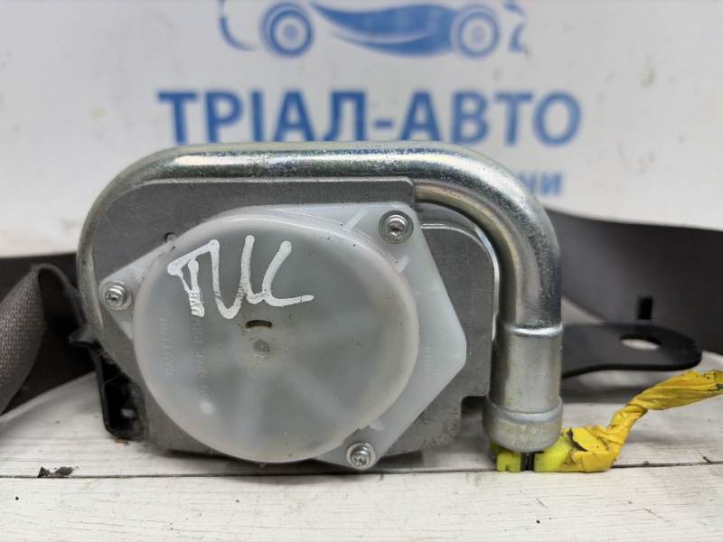 Ремень безопасности передний правый Tucson 2004-2009 JM 2.0 diesel D4EA Ремень безопасности передний правый Tucson 2004-2009 JM 2.0 diesel D4EA