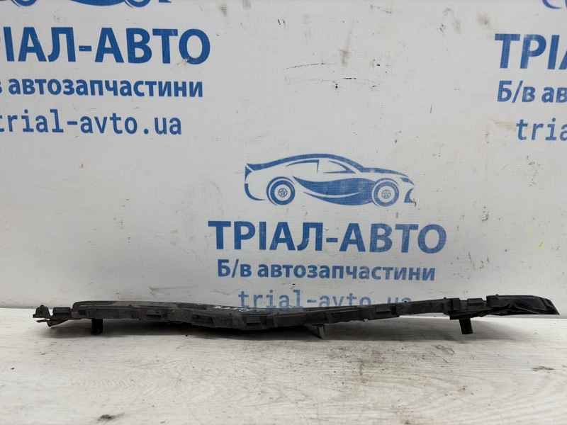 Кронштейн бампера задний правый Ford Kuga CBS 2.0 diesel Кронштейн бампера задний правый Ford Kuga CBS 2.0 diesel