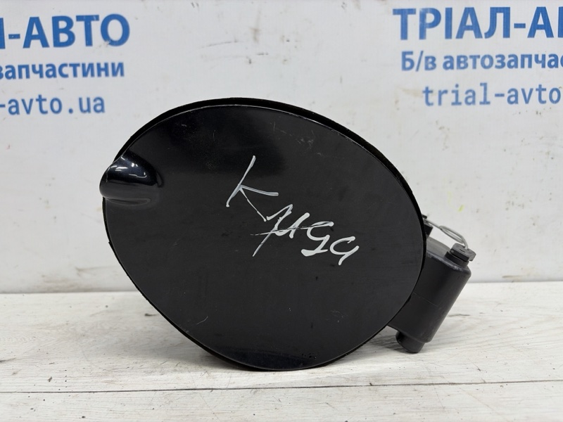 Запчасть лючок бака Ford Kuga 2011-2019 CBS 2.0 diesel 1788566 Б/У Лючок бака Ford Kuga 2011-2019 CBS 2.0 diesel 1788566 Б/У