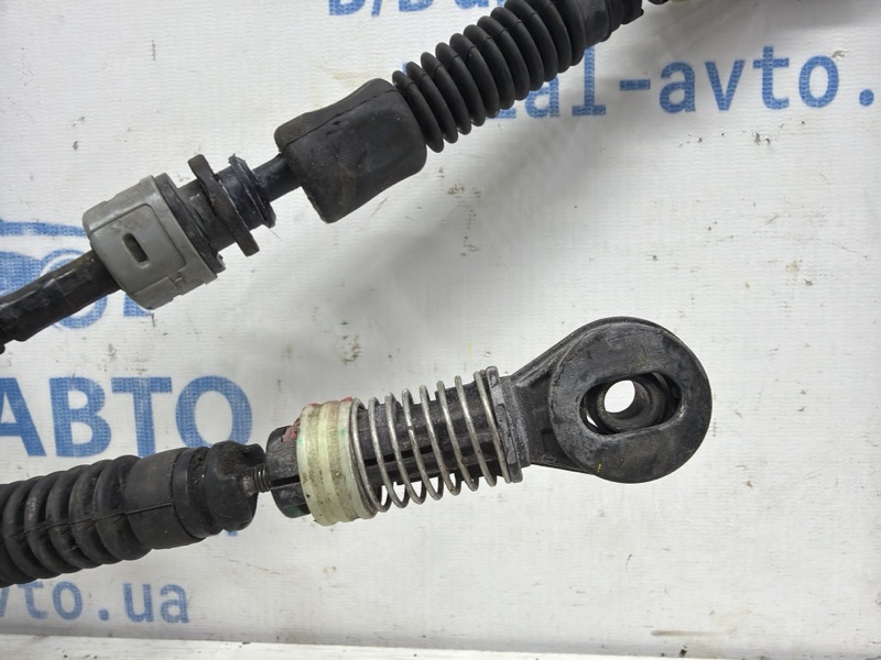 Трос коробки передач Tucson 2015-2021 TL 1.7 diesel D4FD Трос коробки передач Tucson 2015-2021 TL 1.7 diesel D4FD