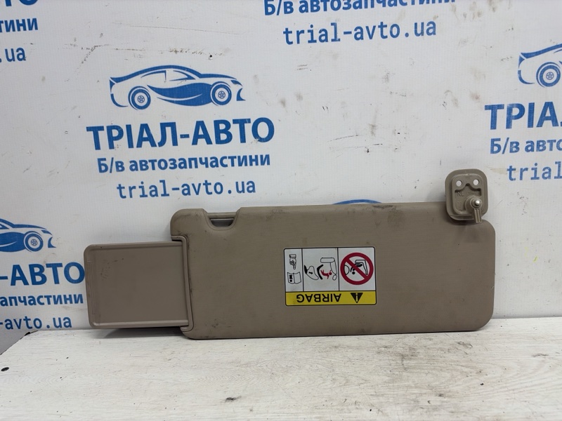Козырек солнцезащитный левый Tucson 2015-2021 TL 1.7 diesel D4FD Козырек солнцезащитный левый Tucson 2015-2021 TL 1.7 diesel D4FD