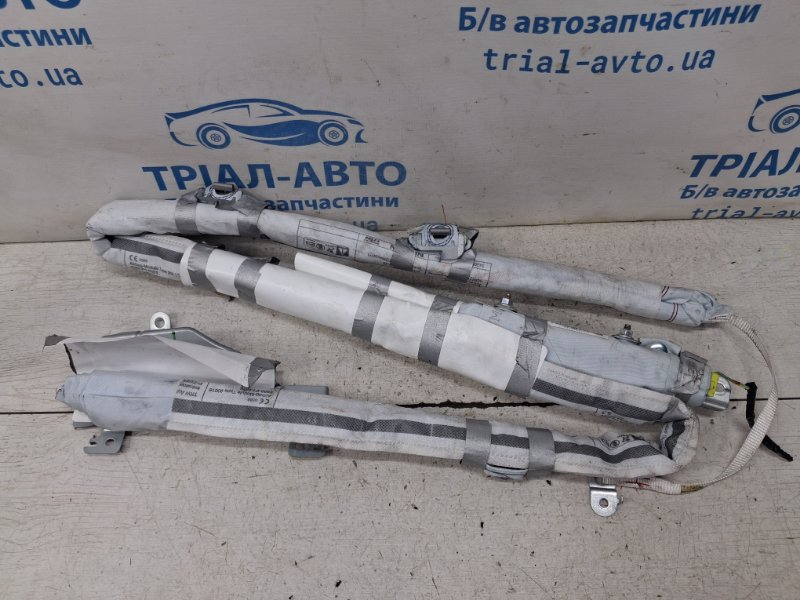 Airbag потолка(шторка) правый Leaf 2017- ZE1 Электро 230V 10A