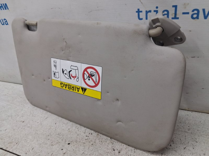 Козырек солнцезащитный левый X-Trail 2014-2021 T32 1.6 diesel R9M Козырек солнцезащитный левый X-Trail 2014-2021 T32 1.6 diesel R9M