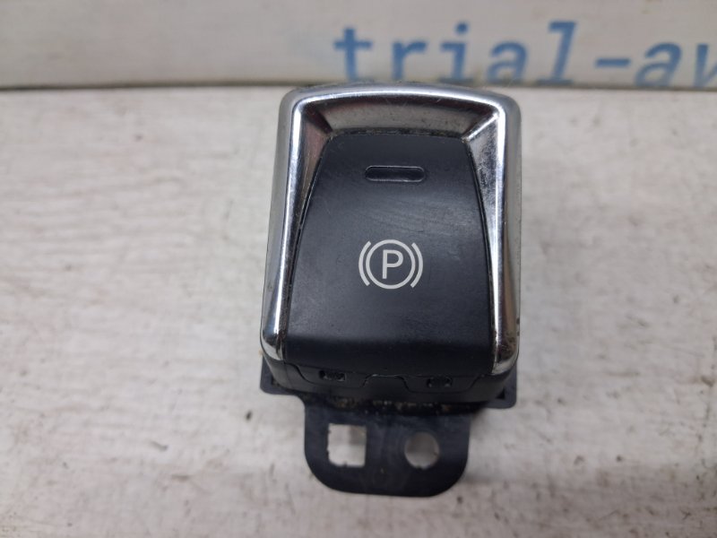 Запчасть кнопка ручника Nissan X-Trail 2014-2021 T32 1.6 diesel R9M 251754BA0A Б/У Кнопка ручника Nissan X-Trail 2014-2021 T32 1.6 diesel R9M 251754BA0A Б/У