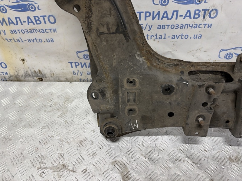 Балка передней подвески Leaf 2017- ZE1 Электро 230V 10A