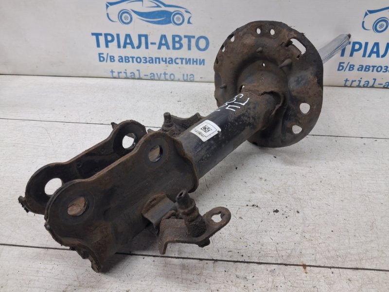 Амортизатор передний левый Tucson 2015-2021 TL 1.7 diesel D4FD Амортизатор передний левый Tucson 2015-2021 TL 1.7 diesel D4FD