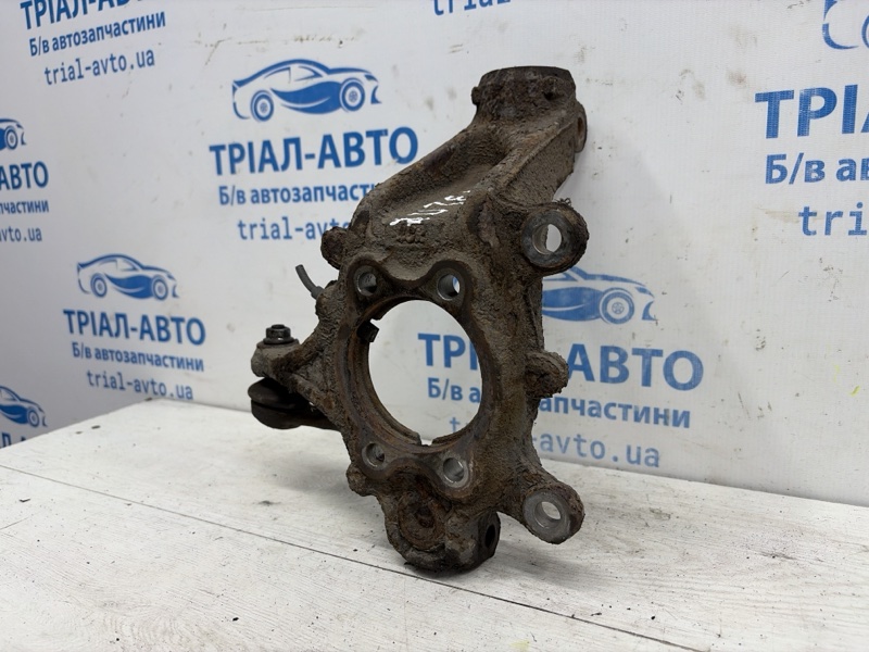 Кулак поворотный правый без ступицы X-Trail 2014-2021 T32 1.6 diesel R9M Кулак поворотный правый без ступицы X-Trail 2014-2021 T32 1.6 diesel R9M