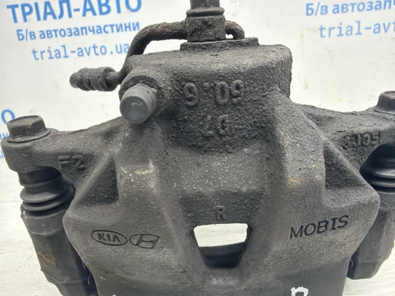 Суппорт передний правый Tucson 2015-2021 TL 1.7 diesel D4FD