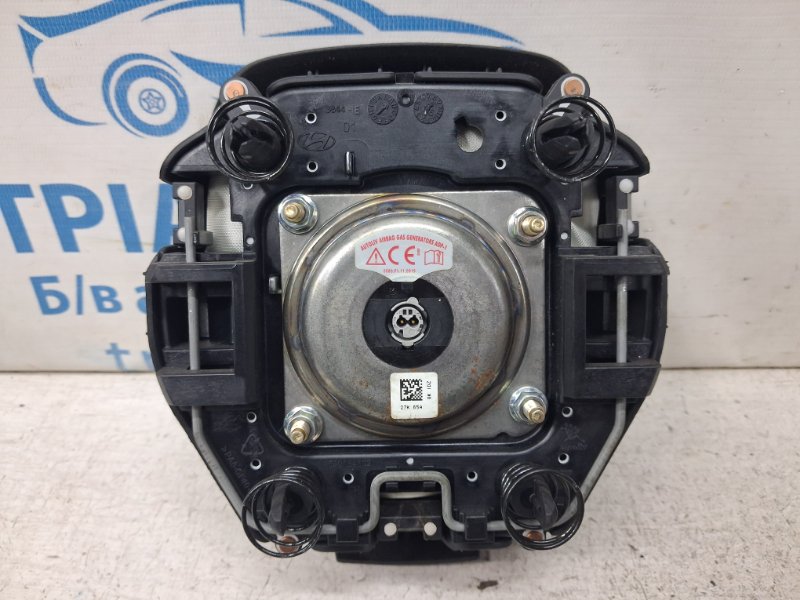 Подушка безопасности в руль Tucson 2015-2021 TL 1.7 diesel D4FD Подушка безопасности в руль Tucson 2015-2021 TL 1.7 diesel D4FD