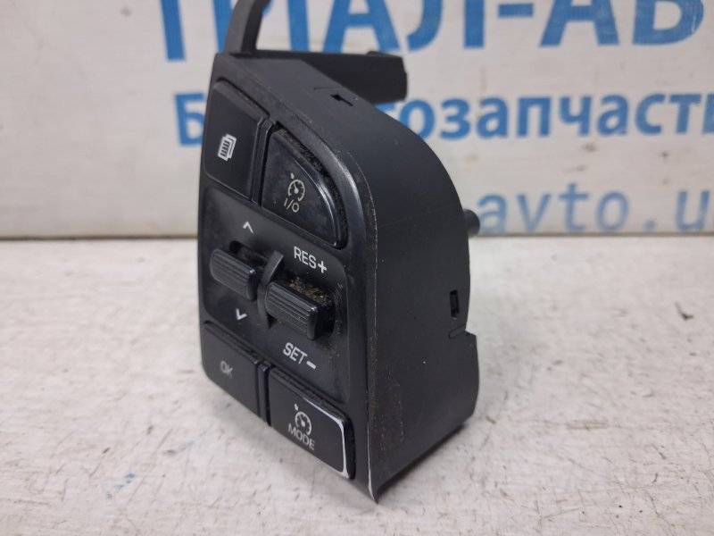 Кнопки руля Tucson 2015-2021 TL 1.7 diesel D4FD Кнопки руля Tucson 2015-2021 TL 1.7 diesel D4FD