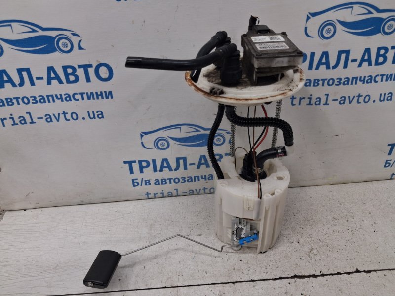 Запчасть модуль топливного насоса Hyundai Tucson 2015-2021 TL 1.7 diesel D4FD 31110D7900 Б/У Модуль топливного насоса Hyundai Tucson 2015-2021 TL 1.7 diesel D4FD 31110D7900 Б/У