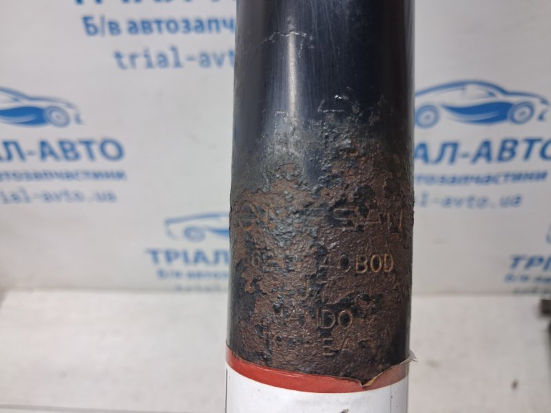 Амортизатор задний X-Trail 2014-2021 T32 1.6 diesel R9M Амортизатор задний X-Trail 2014-2021 T32 1.6 diesel R9M
