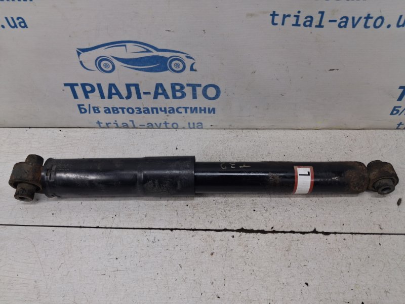 Запчасть амортизатор задний Nissan X-Trail 2014-2021 T32 1.6 diesel R9M E62104CB0D Б/У Амортизатор задний Nissan X-Trail 2014-2021 T32 1.6 diesel R9M E62104CB0D Б/У
