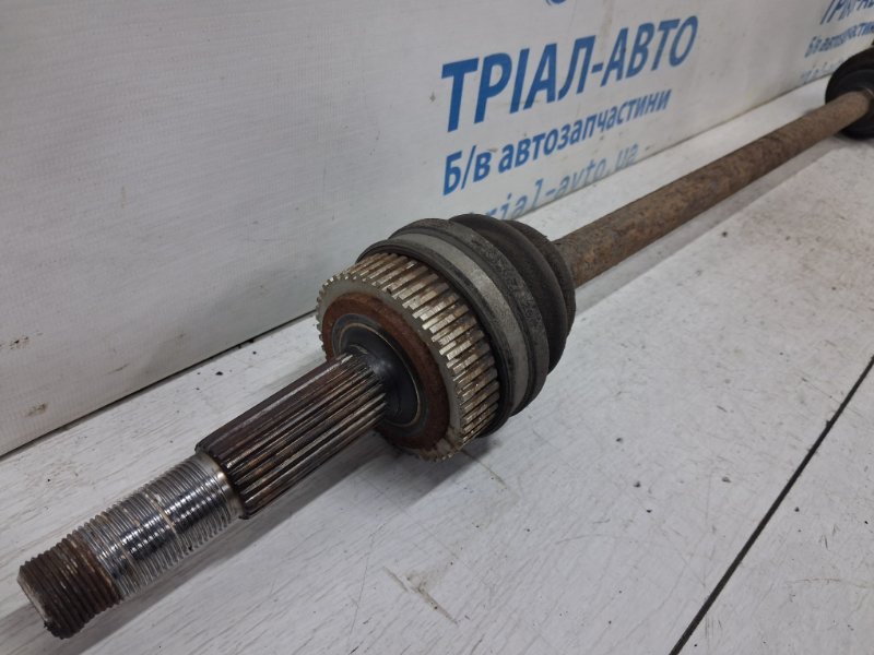 Привод задний левый X-Trail 2014-2021 T32 1.6 diesel R9M Привод задний левый X-Trail 2014-2021 T32 1.6 diesel R9M