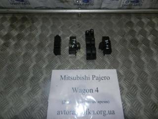 Кнопка стеклоподъемника Mitsubishi Pajero Wagon 2006-2022