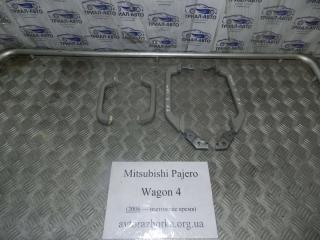 Ручка потолка Mitsubishi Pajero Wagon 2006-2022