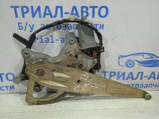 Стеклоподъемник задний правый Toyota Land Cruiser J100 Стеклоподъемник задний правый Toyota Land Cruiser J100